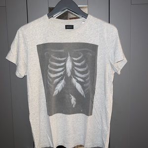 Diesel Feather Ribs Graphic T-Shirt. Size Small.